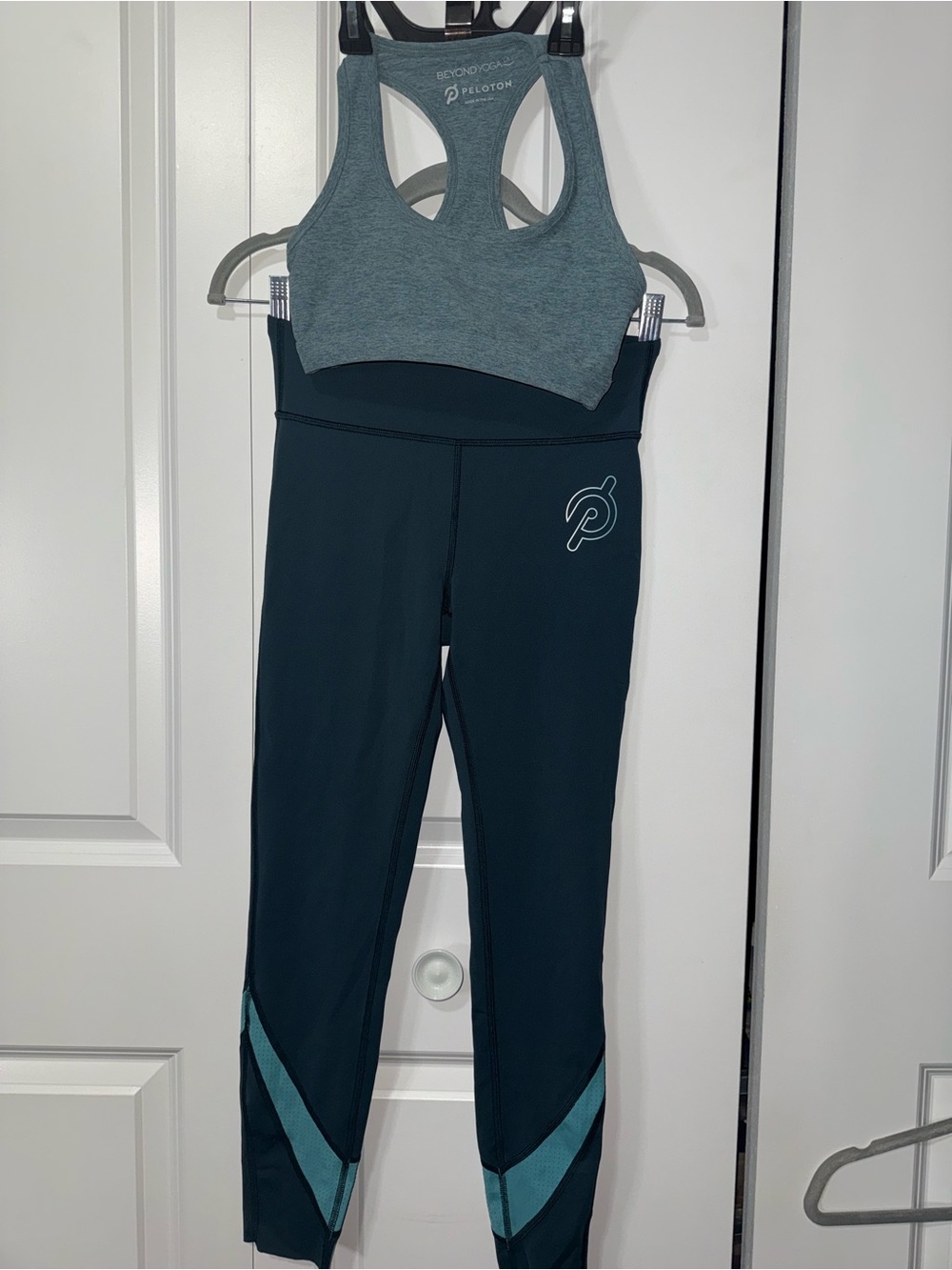 Peloton Teal & Dark Teal Two-Piece Workout Set XS top, Small bottoms